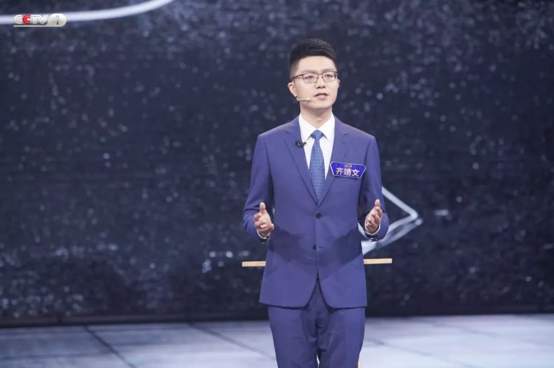 珍贵金牌交椅易手，多位选手角逐激动人心的简单介绍