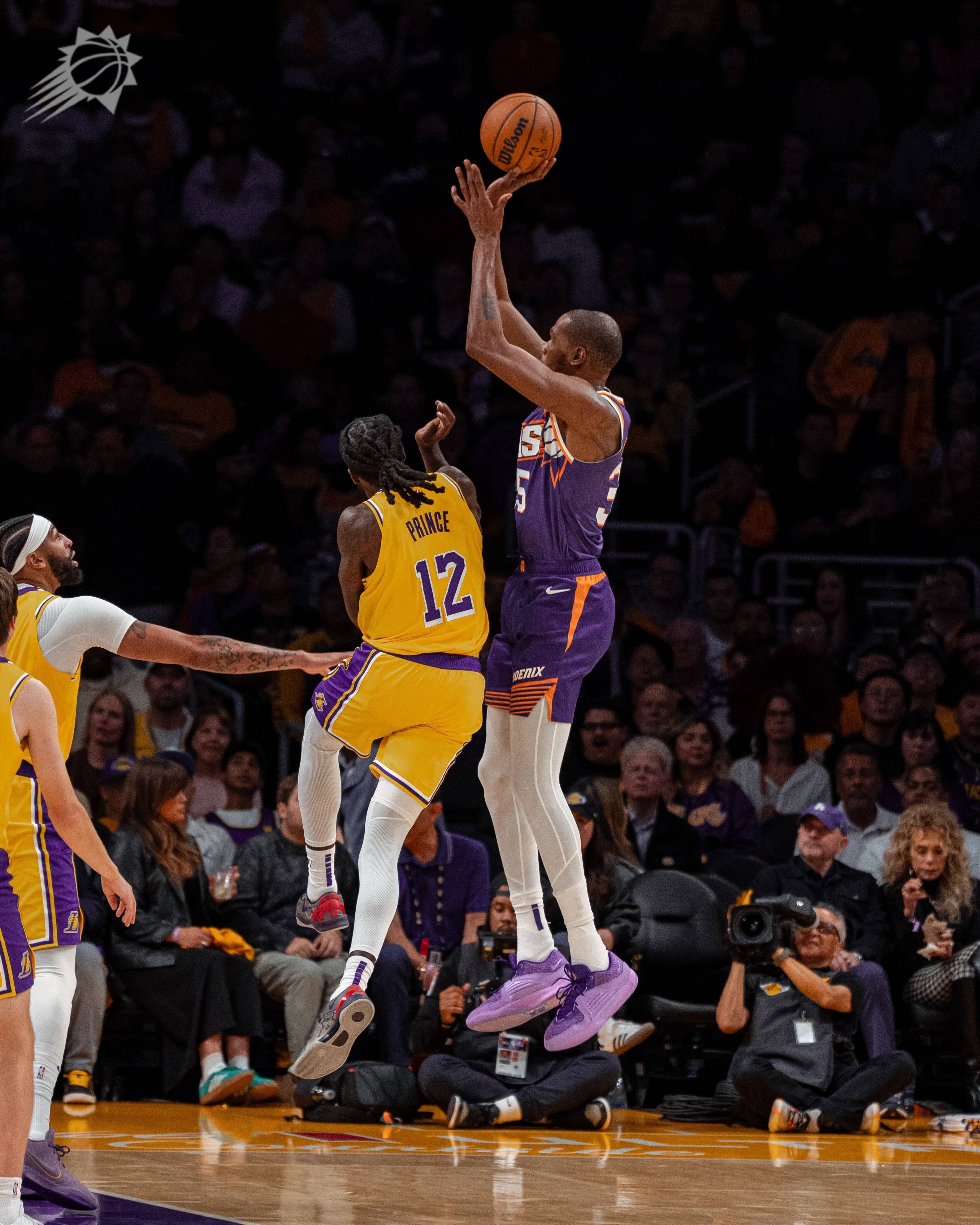 湖人惜败勇士遭三连败，詹姆斯27分全队最佳的简单介绍